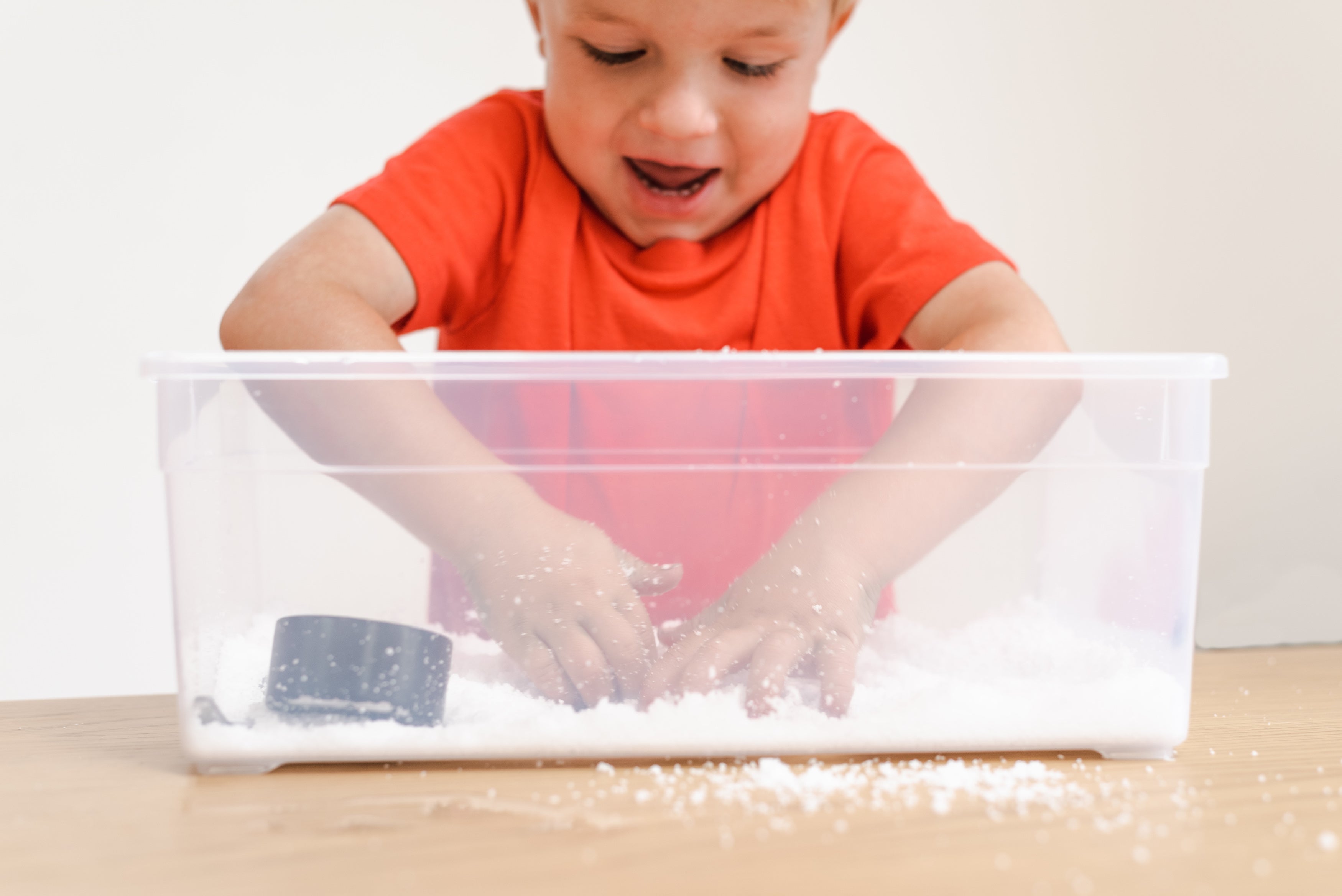 Snow Making At Home  Instant Snow Polymer Kit (just add water)