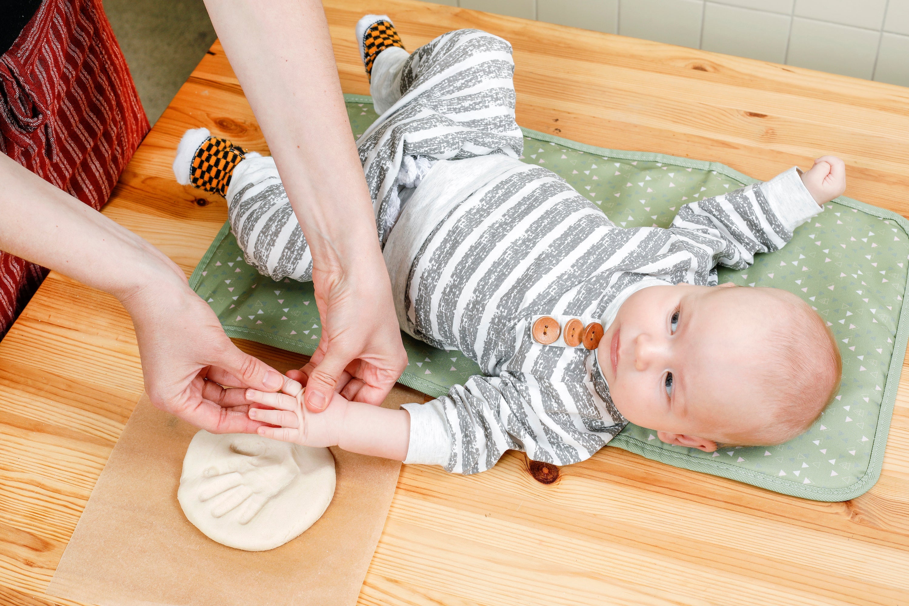 Handprint Keepsake Kit: Santa version