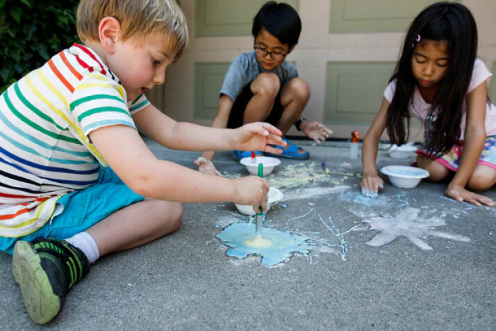 8 Benefits of Sensory Play and Messy Play for Kids