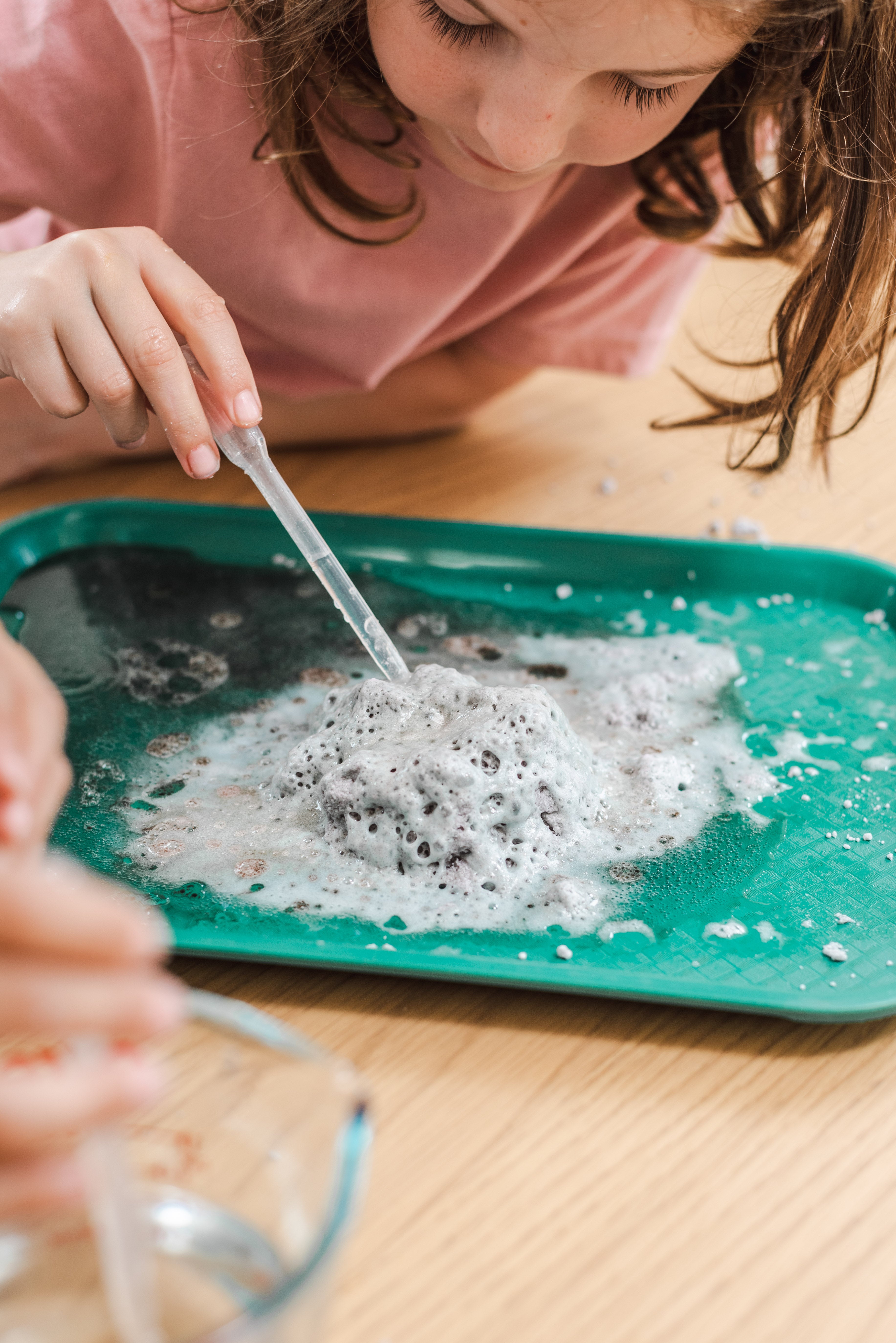 Universe Messy Play Kit