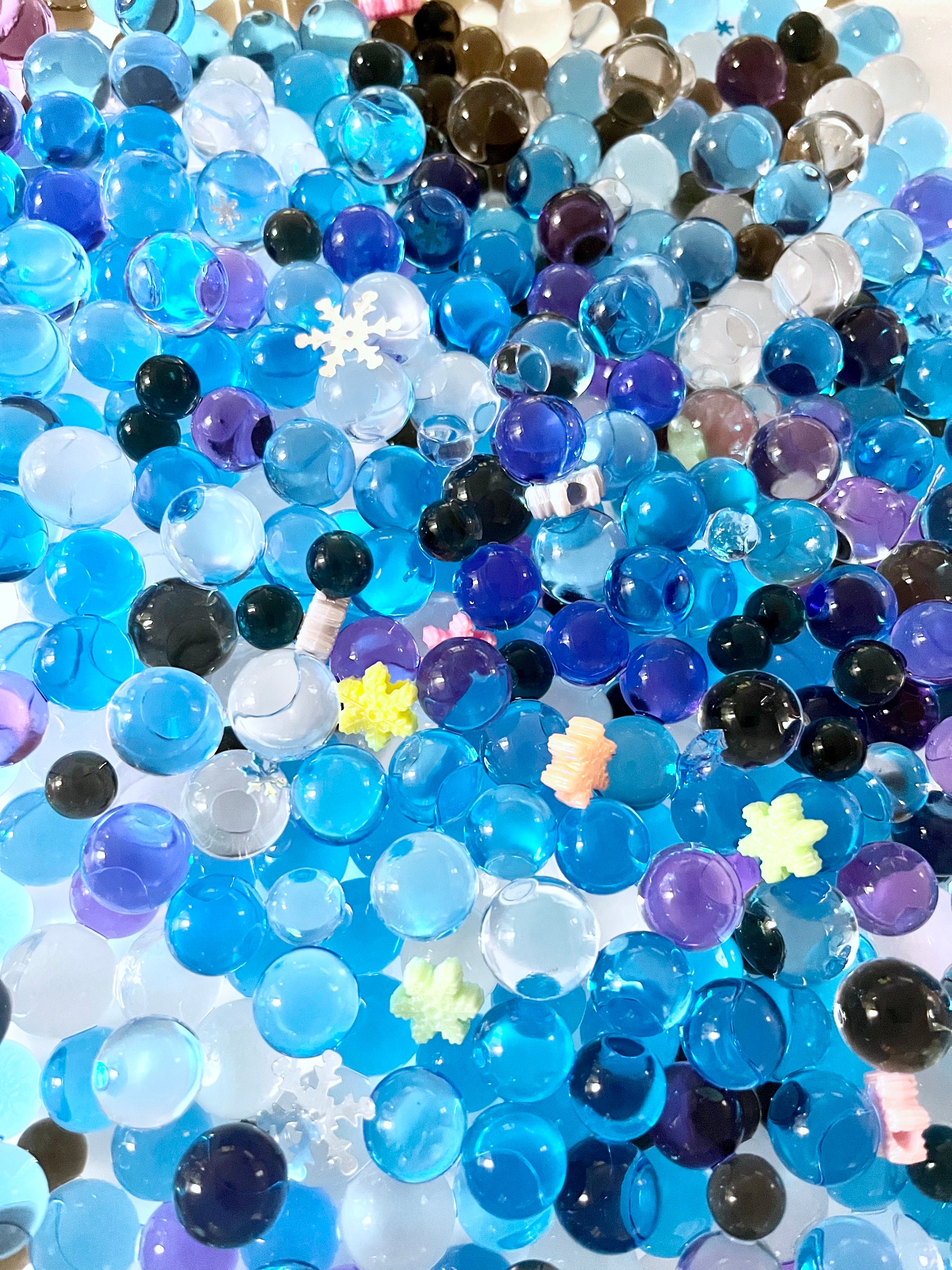 Winter Mini Sensory Bins- bulk stocking stuffers!